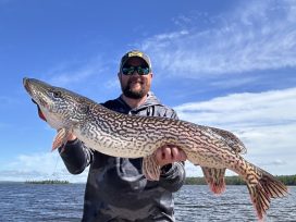 Pakwash Lake Trophy Northern 42