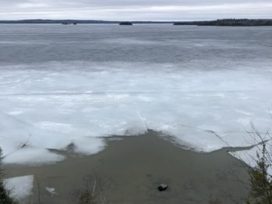 Pakwash Lake Provincial Park Bay